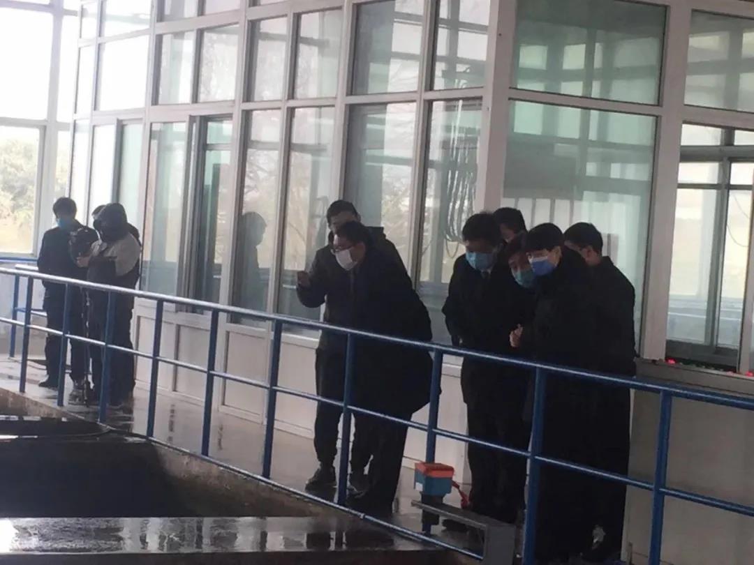 全方位,阻擊,多,舉措,戰(zhàn),“,疫,”,—,公司, . 全方位阻擊 多舉措戰(zhàn)“疫” ——公司“戰(zhàn)疫情、保供水”工作側(cè)記